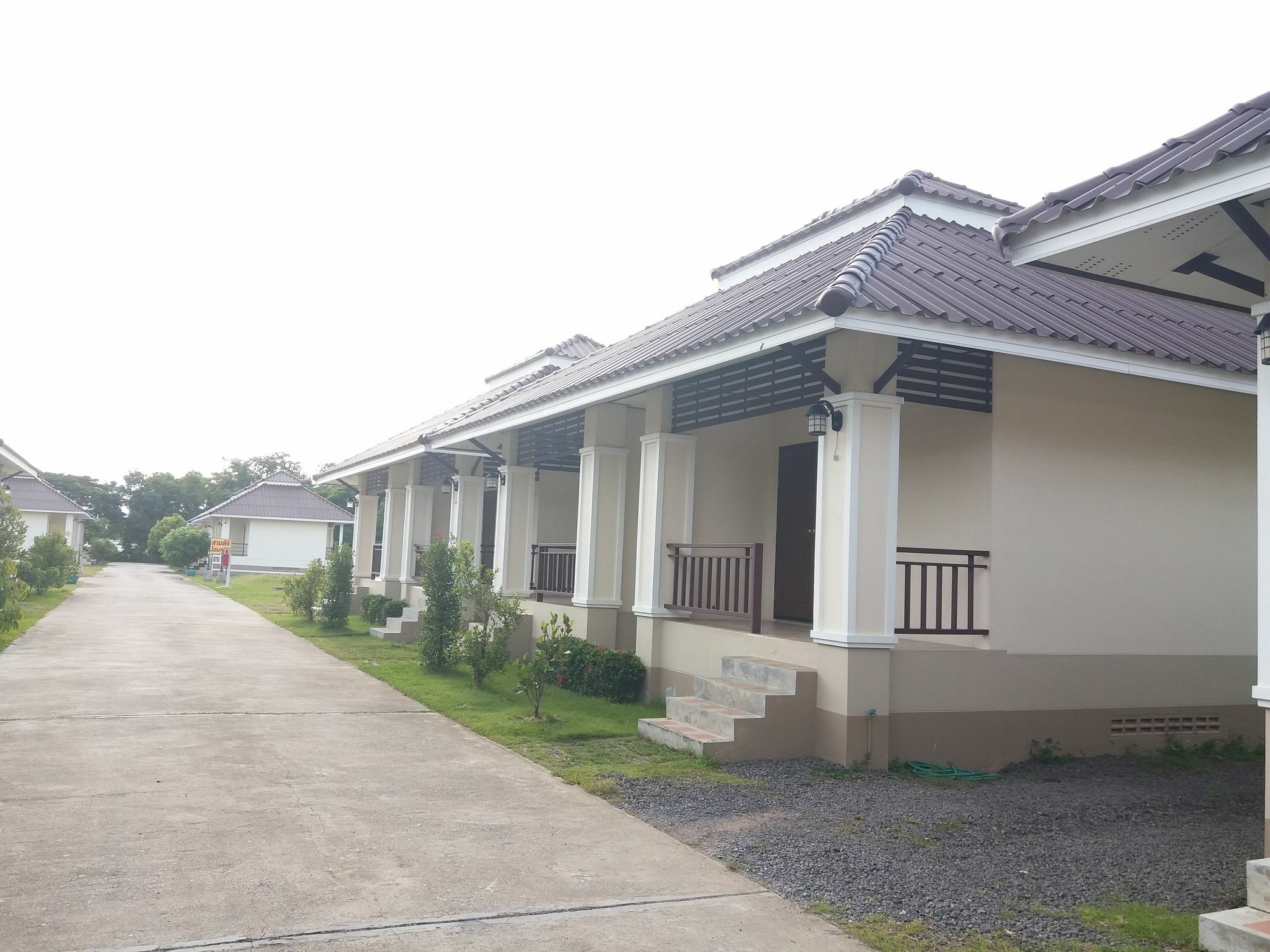 Samsiri Resort Korat ナコーン・ラーチャシーマー エクステリア 写真